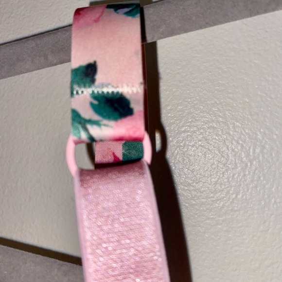 Like NEW Victoria Secret Very Sexy Rose Print Glitter straps, Push-Up Bra 32D - Picture 8 of 10